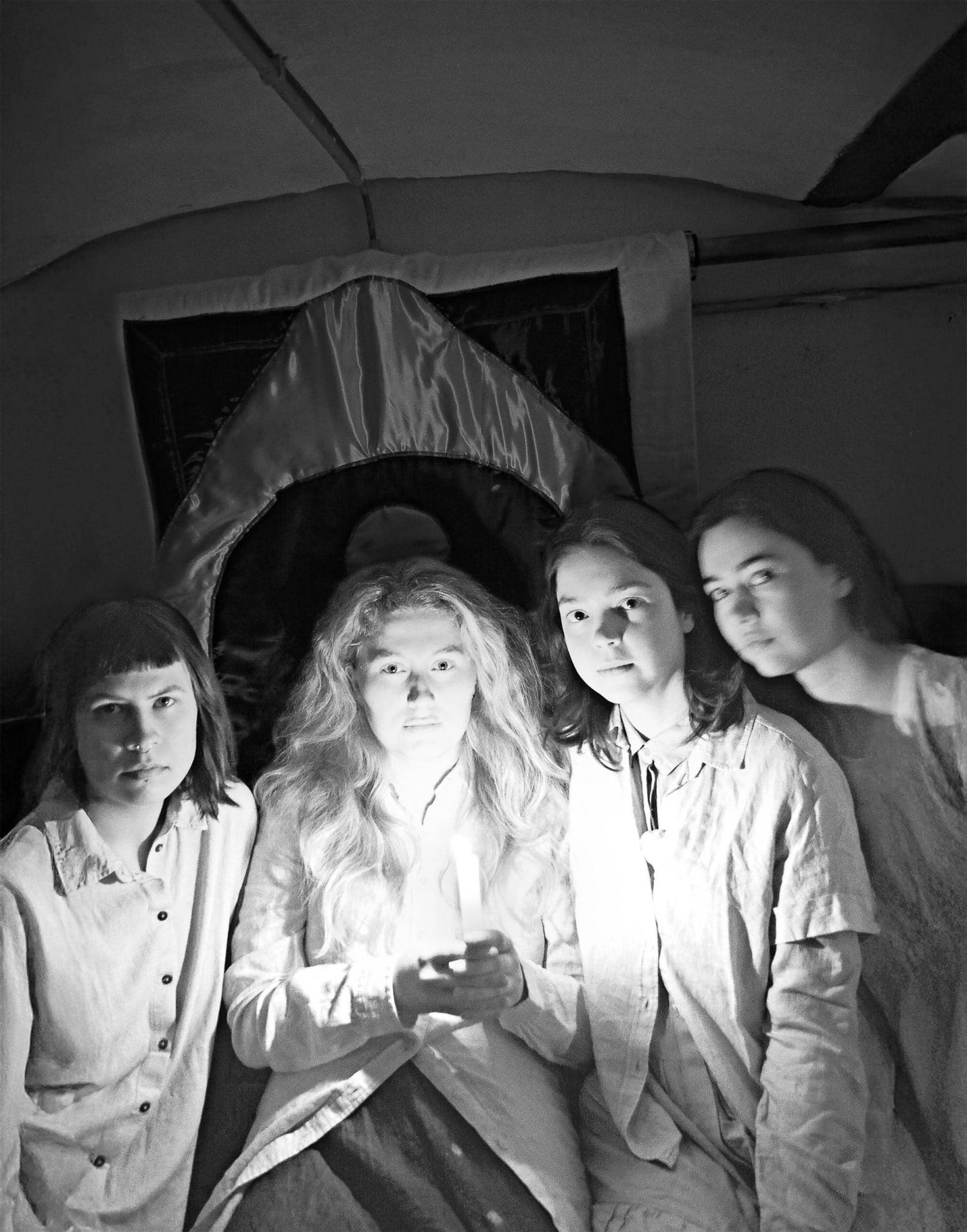 Out of town Group picture bearb2 ey Social Media